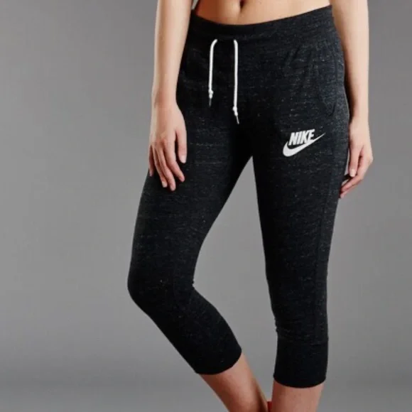 Capri Leggings Nike Vintage Capris Nike Vintage Gym Drawstring